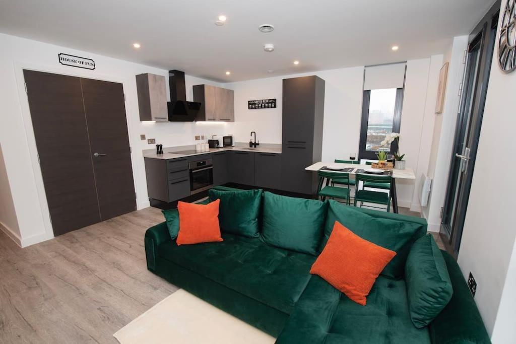 Deluxe 2 Bed York Flat With Gym Sleeps 6 Daire Dış mekan fotoğraf