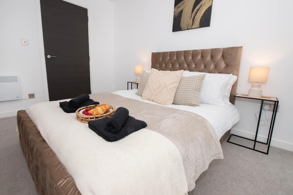 Deluxe 2 Bed York Flat With Gym Sleeps 6 Daire Dış mekan fotoğraf